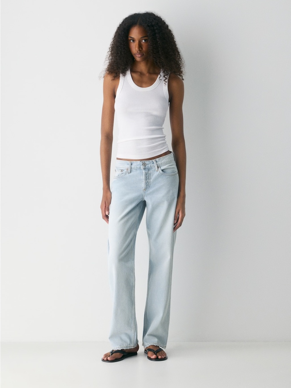 NWT - Aritzia AGOLDE Low Rise Loose Jean - Size 27 - Amplify